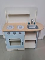 Spielküche / Kinderküche aus Holz von Ever Earth Hessen - Bad Vilbel Vorschau