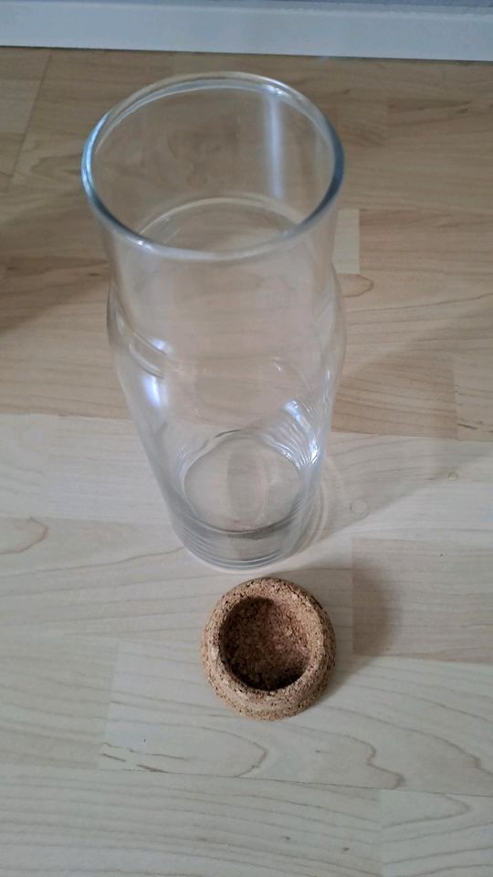 Flasche Glas Vorratsglas mit Korkdeckel in Frankfurt am Main