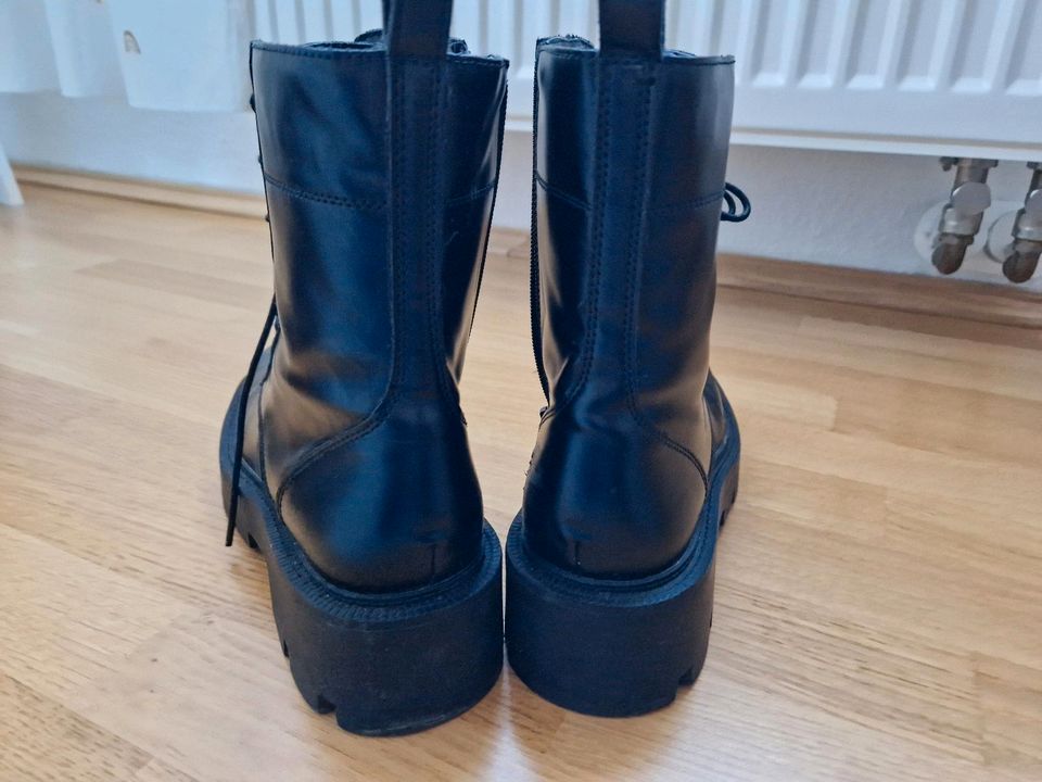 Stiefeletten von Mango zu verkaufen in München