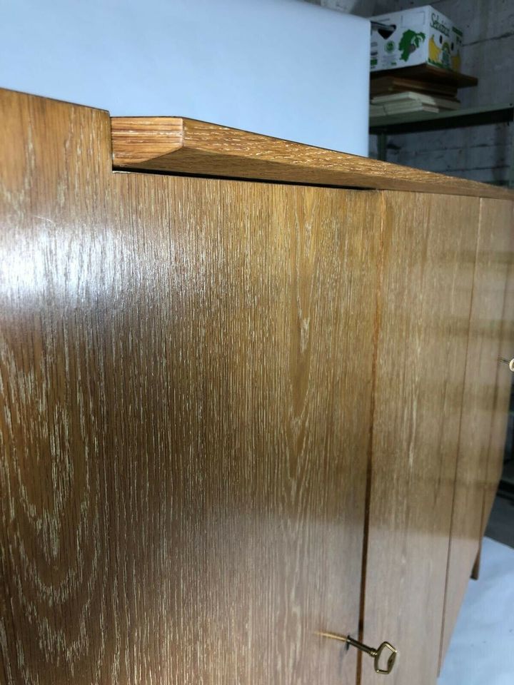 Midcentury-Modern Sideboard Eiche weiß gekalkt in Centrum