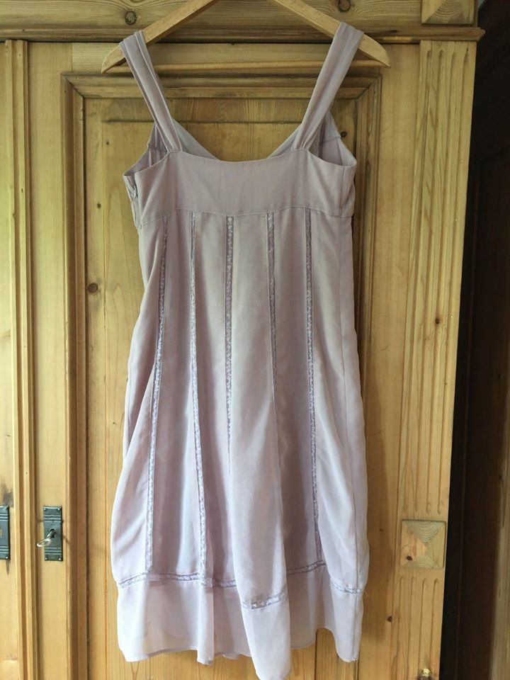 süßes Kleid altrosa Größe S mit transparentem Oberkleid in Cuxhaven
