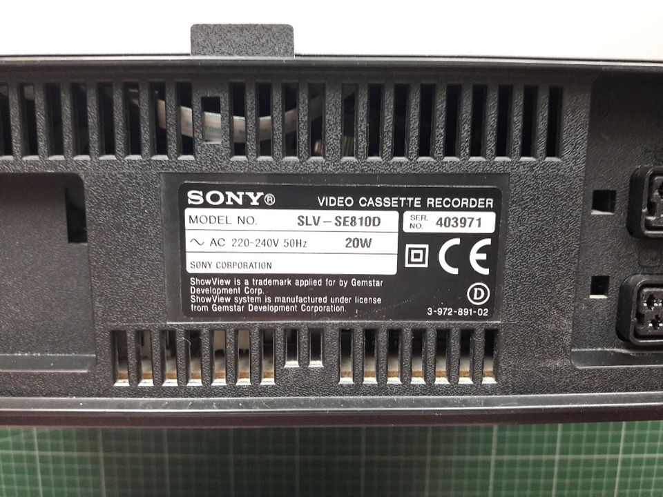 Sony VHS Videorecorder SLV SE 810 silber in Leinfelden-Echterdingen