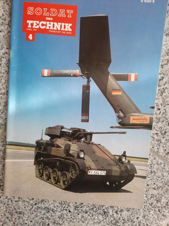 10 Magazine 'Soldat und Technik' von 1986' in Leutershausen