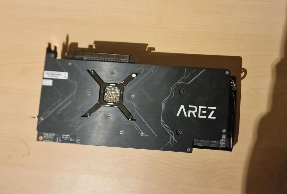 AMD Vega 56 Asus Strix Arez 8GB OC in Gehrden