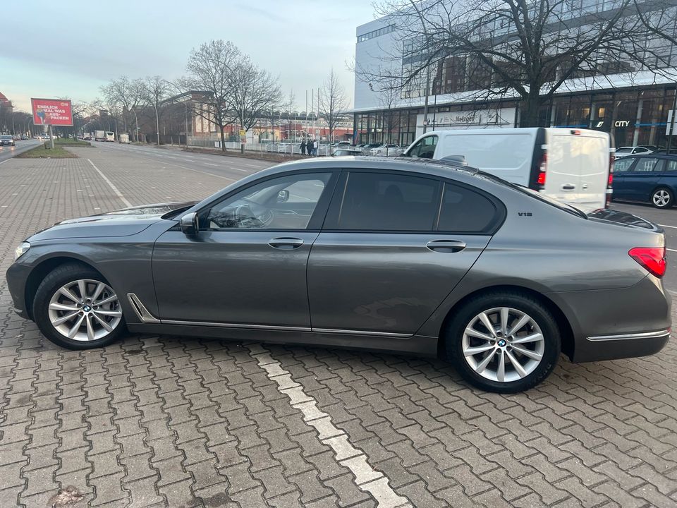 BMW 740dx laserlicht und standheizung in Berlin