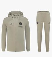 Sport Anzug  fur Männer von Jordan /Nike XS Wandsbek - Hamburg Jenfeld Vorschau