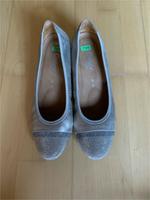 Pumps Ballerinas Gabor Leder gold metallic 7 G 40 40,5 neu Nordrhein-Westfalen - Borchen Vorschau