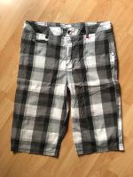 Jungen Shorts Bermudas Gr. 170, neuwertig Niedersachsen - Oldenburg Vorschau