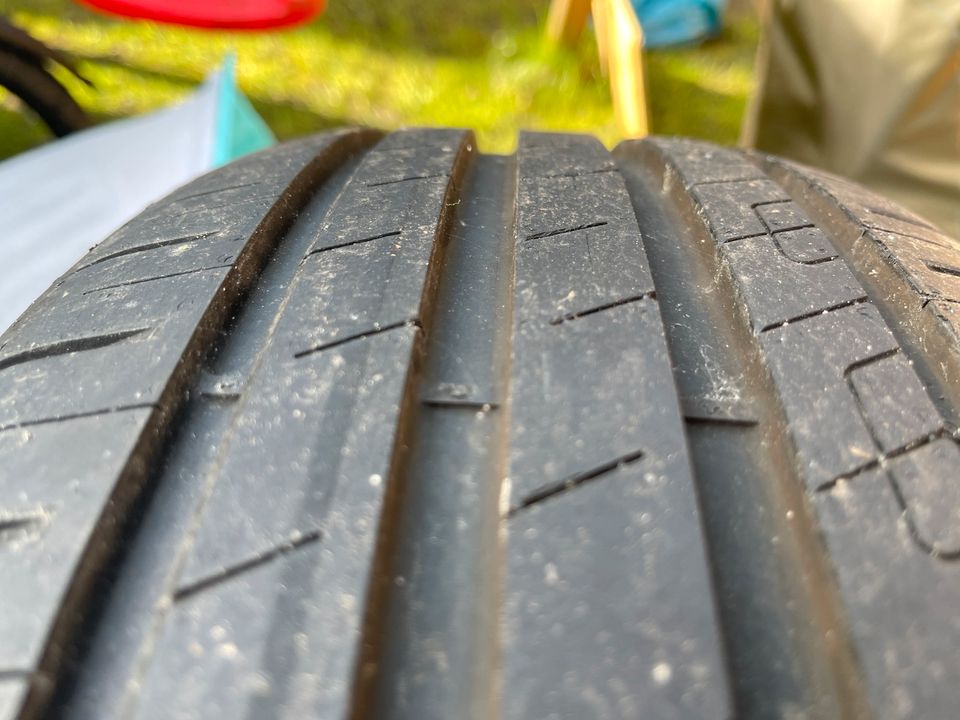 4 x Goodyear efficient grip 205 55 R17 91V Sommerreifen in Tornesch