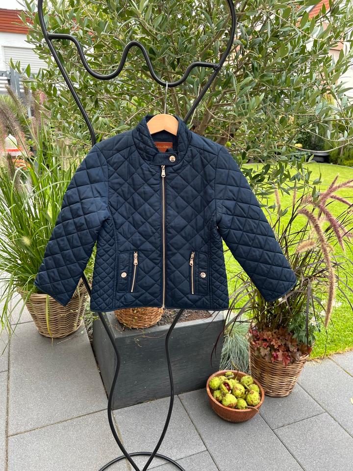 Zara Steppweste Kapuze Fell Übergangsjacke Jacke blau 110/116 in Mörfelden-Walldorf