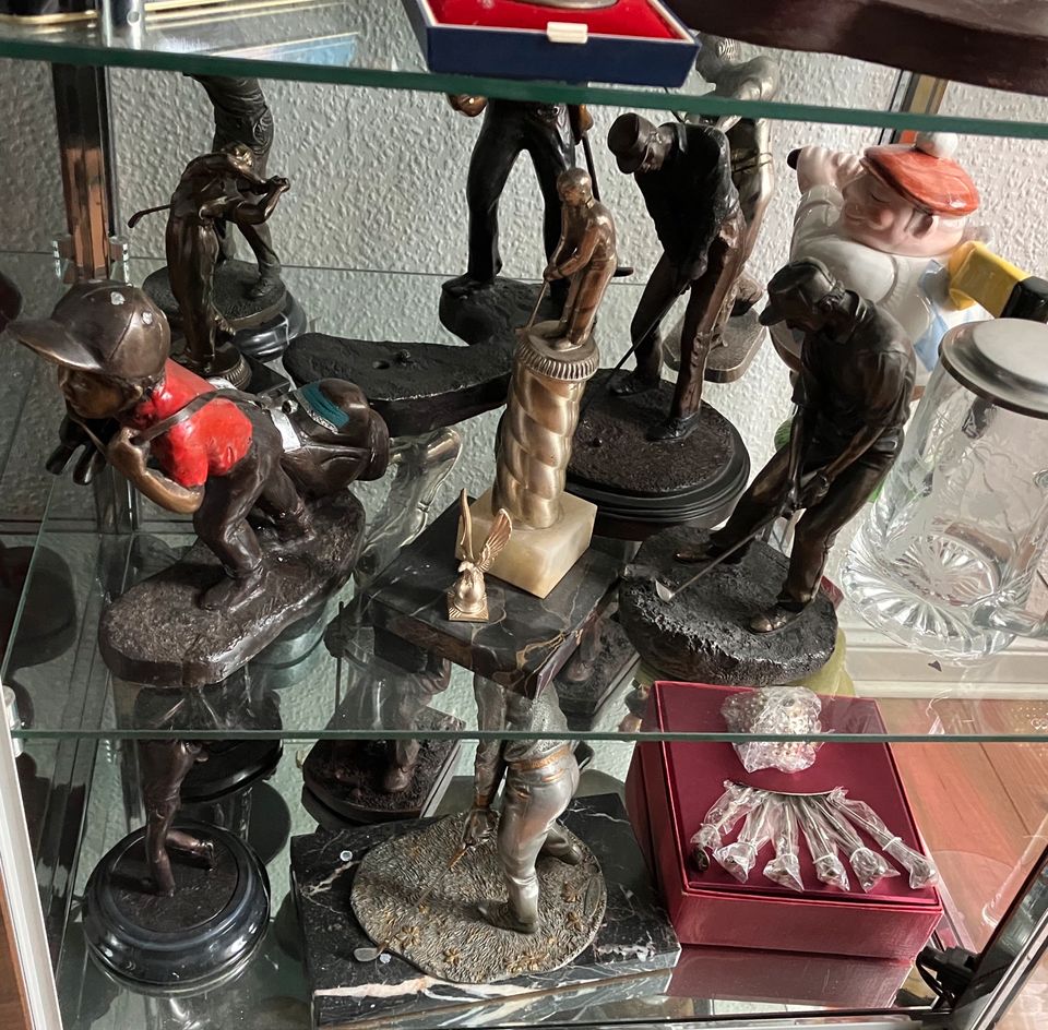 Bronze Skulpturen ( überwiegend )  Golfer in Iserlohn