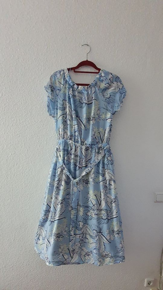 Sommerkleid von Steilmann, Gr. 40; Hellblau in Hamburg