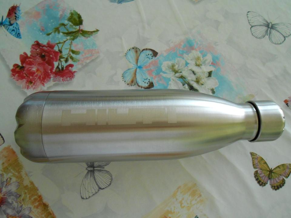 Verkaufe eine Original Hilti Trinkflasche aus Edelstahl NEU in Bad Hersfeld