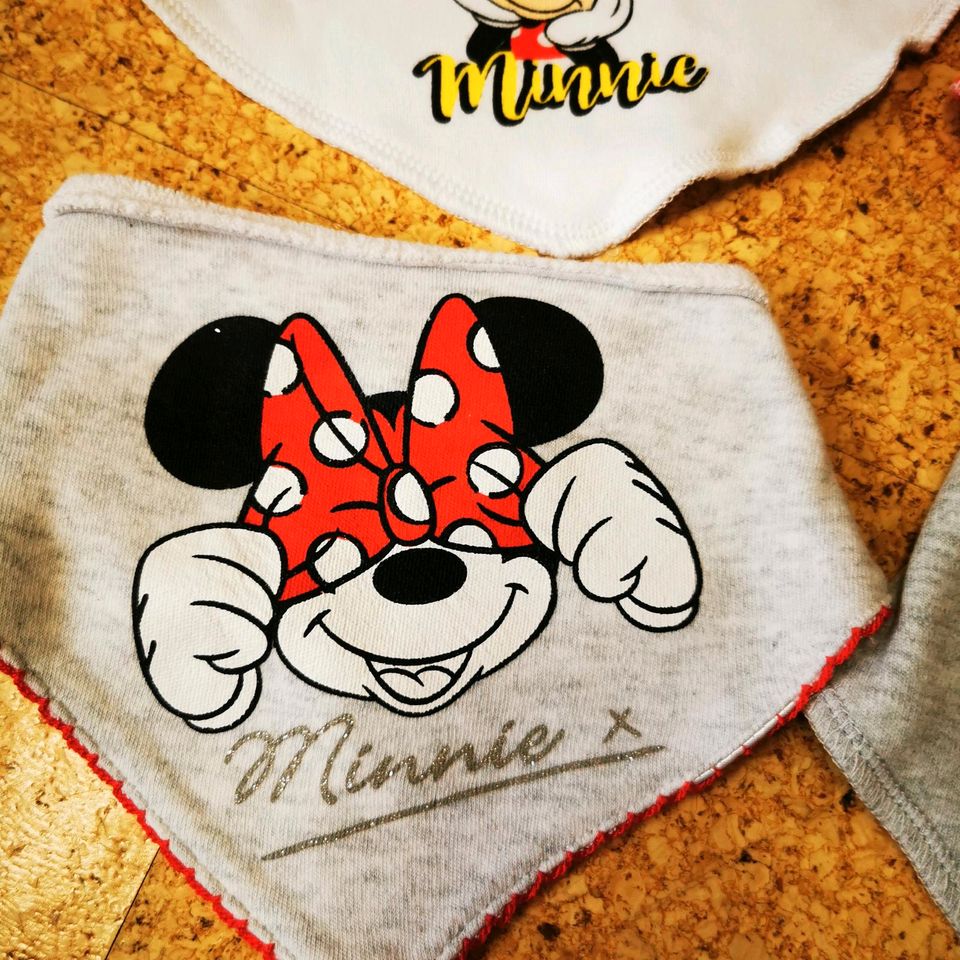 Halstuch Minnie Mouse Disney NEU bis 2 jahre in Leichlingen
