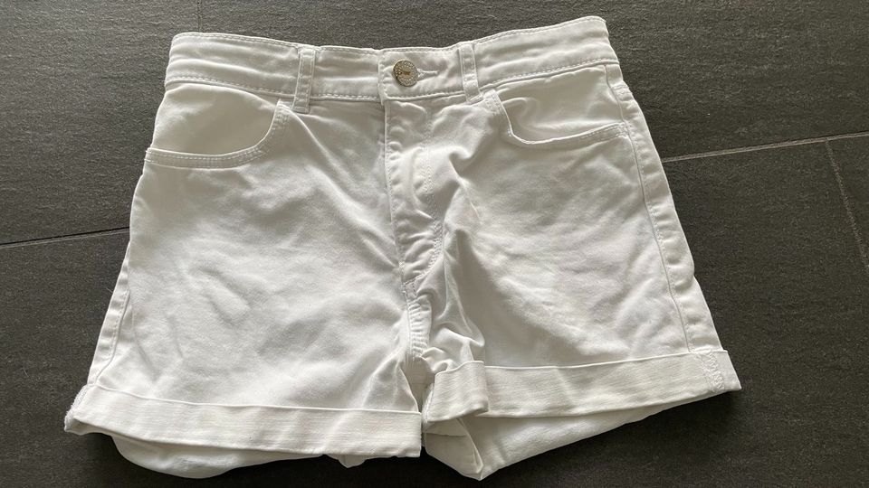 Shorts in Größe 140 in Neumarkt i.d.OPf.