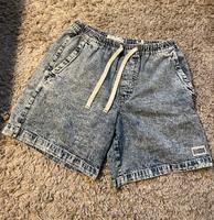 Pull&Bear Shorts Größe S Thüringen - Altenburg Vorschau