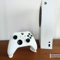 2x Stealth Xbox Controller Stand - Perfekt für Gamer! Berlin - Tempelhof Vorschau