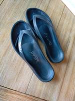 Schwarze Betula Badelatschen Flip Flops Niedersachsen - Norden Vorschau