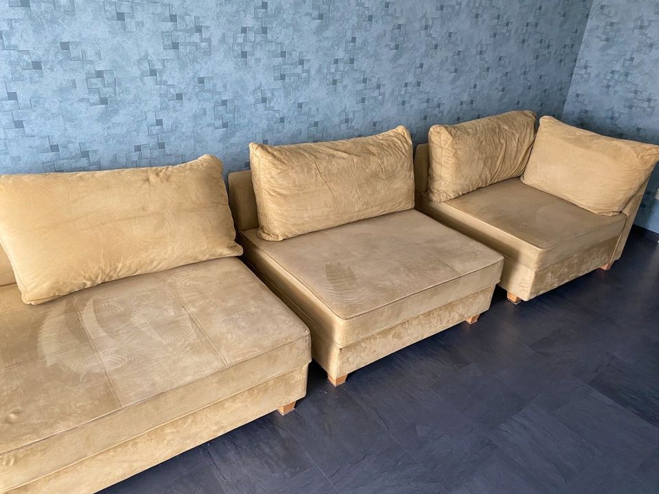 3teiliges Sofa, Schlafcouch, guter Zustand, sandfarben in Bad Wimpfen