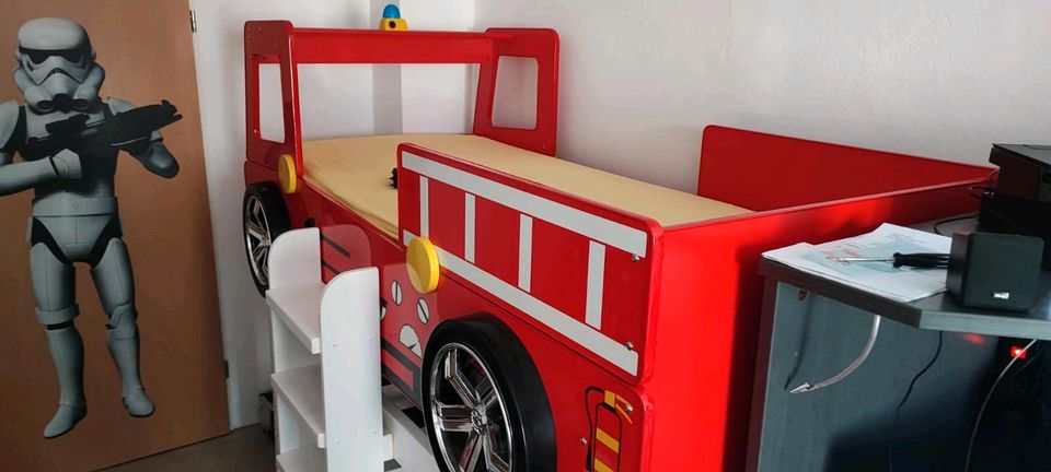 Kinderbett als feuerwehrauto in Querfurt