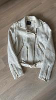 Jacke Guess boucle weiß 34 Berlin - Lichtenberg Vorschau