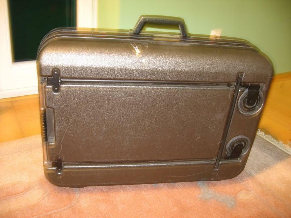 Koffer Schalenkoffer in Bichl