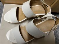 Sandalen * Keilabsatz * weiß * Gr.37 * Tamaris Bayern - Obertraubling Vorschau