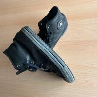 Converse Chuck Taylor All Star Leder Gr. 44,5 Hessen - Karben Vorschau