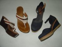 2 Paar Damen Marken Schuhe TOMMY HILFIGER Leder Keilsandalen 40 Bayern - Augsburg Vorschau