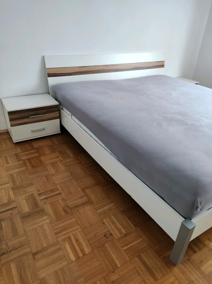 Doppelbett 180 × 200 in Illertissen