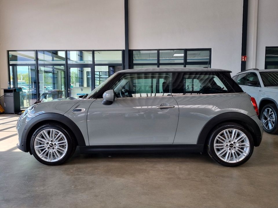 MINI COOPER CHILI NAVI SITZHZ PDC TEMPOMAT in Geesthacht