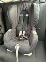 Autositz von Britax Römer inkl Isofix Niedersachsen - Holzminden Vorschau