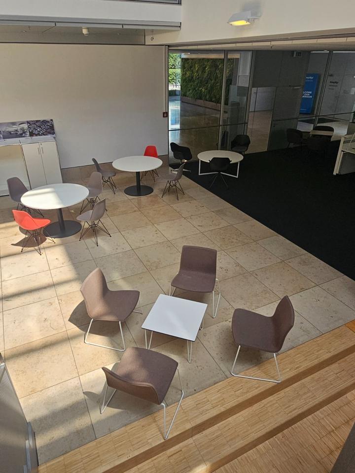 Abverkauf Lagerauflösung Büromöbel Möbel Büro Lagerverkauf in Hallbergmoos