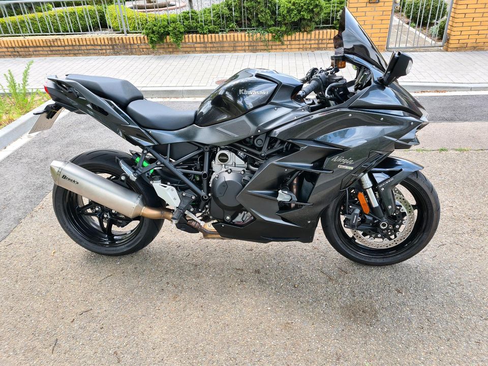 Kawasaki Ninja H2 SX 240P.S in Viernheim