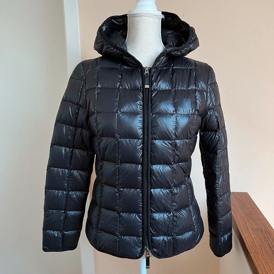 Hallhuber schwarze Jacke Damen Steppjacke Daunen Übergang Gr. 36 in  Niedersachsen - Wistedt | eBay Kleinanzeigen ist jetzt Kleinanzeigen