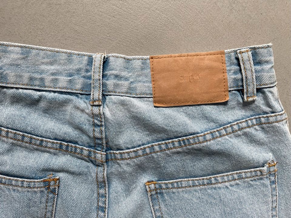 Shein Jeans Gr. 26, EUR 34 in Viersen