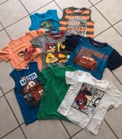 8tlg Jungen T Shirt Tanktop H&M Cars angry Birds 122/128 Nordrhein-Westfalen - Hüllhorst Vorschau