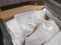 Original Nike Schuhe pixel  summt white  40.5 Größe Hessen - Gelnhausen Vorschau