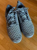 Nike Sneaker Gr. 38,5 Bayern - Taufkirchen München Vorschau