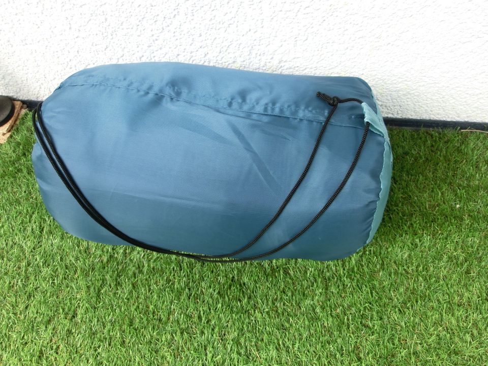 Schlafsack leicht Sommer blau/türkis Erwachsene Outdoor sehr gut in Jena