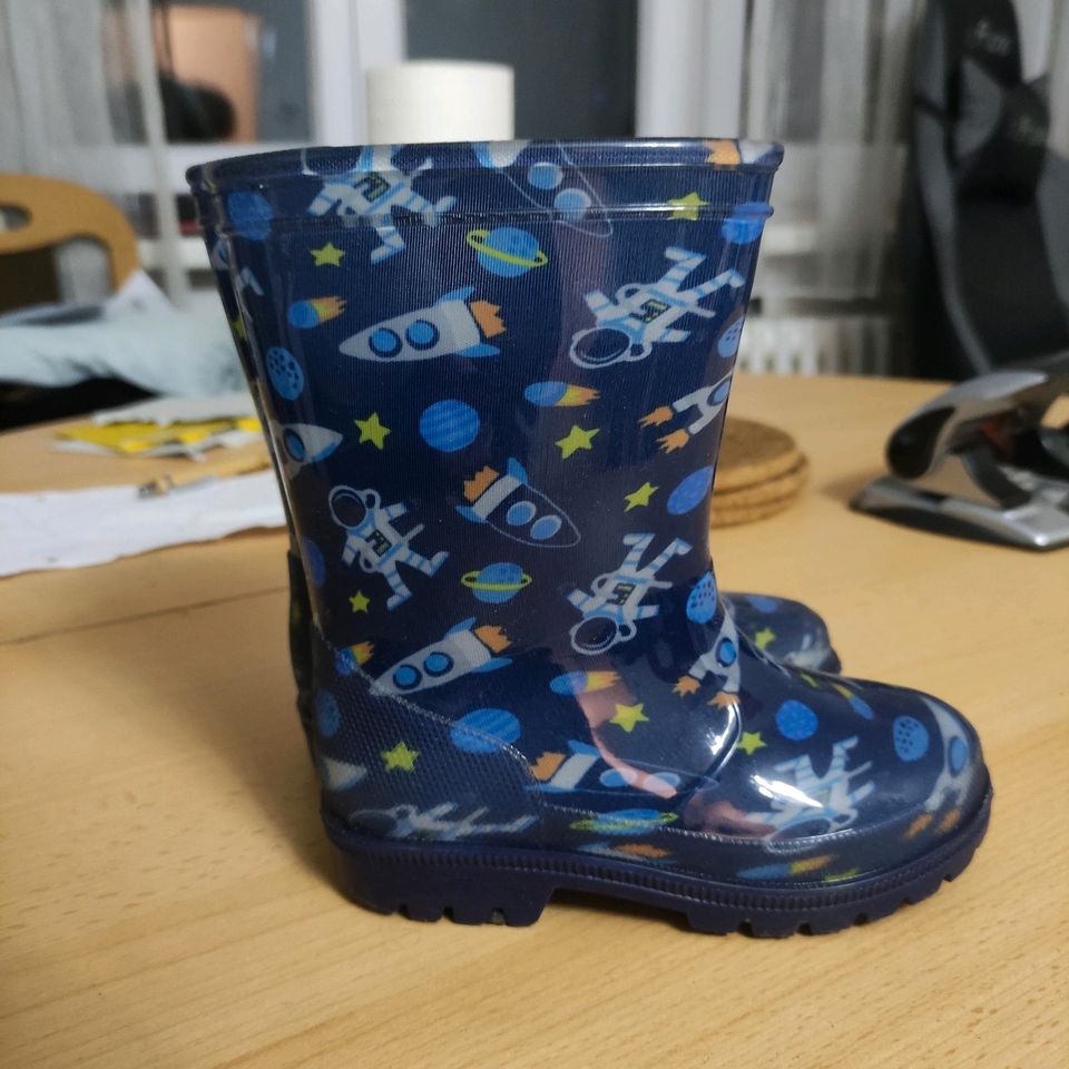 Gummistiefel Planeten in Berlin