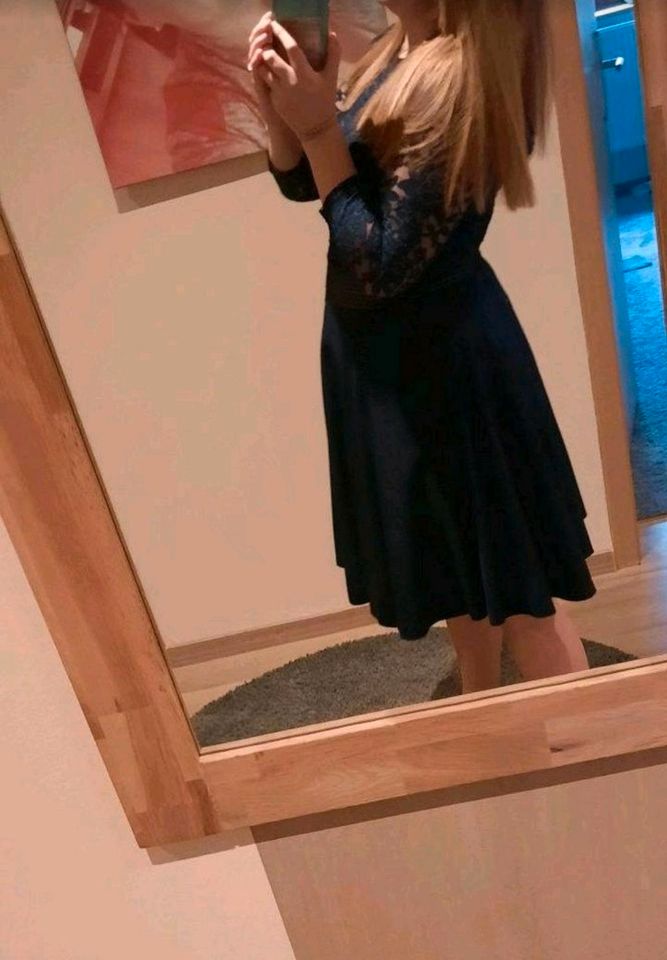 Konfirmation kleid / festkleid kurz navy (Neupreis 180€) in Bad Bederkesa