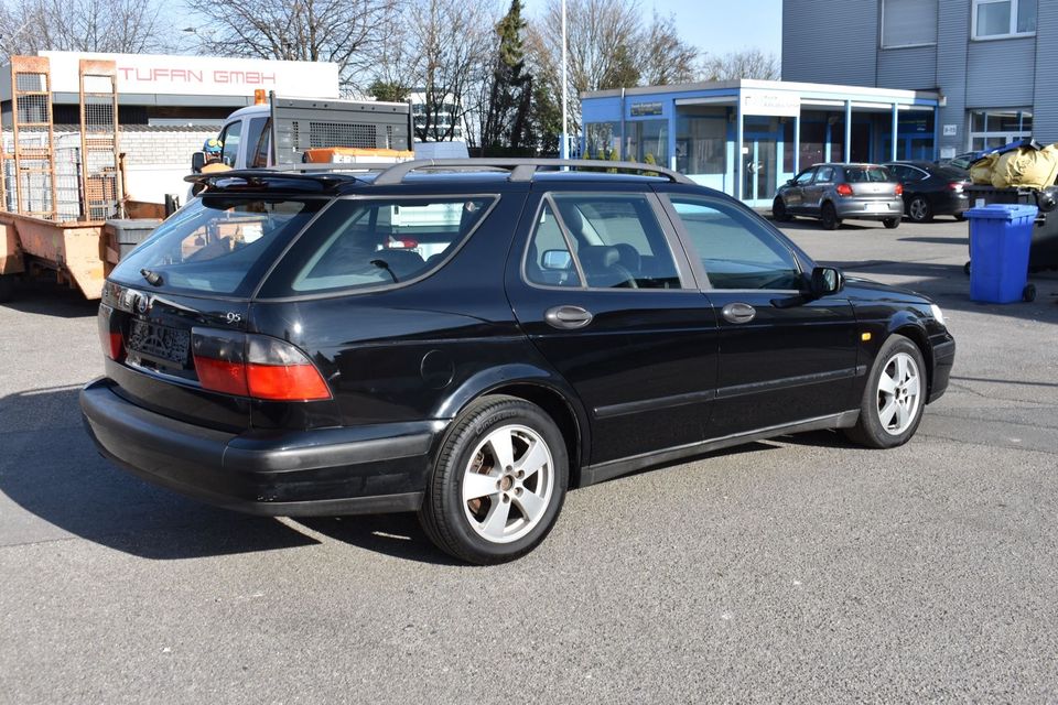 Saab 9-5 2.0t SE Kombi in Essen