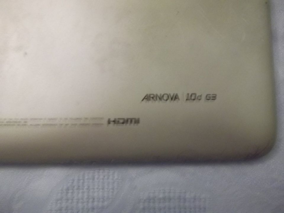 " ARNOVA " 10d GB ANDROID TABLET 10" /  FUNKTIONSTÜCHTIG in Riesa