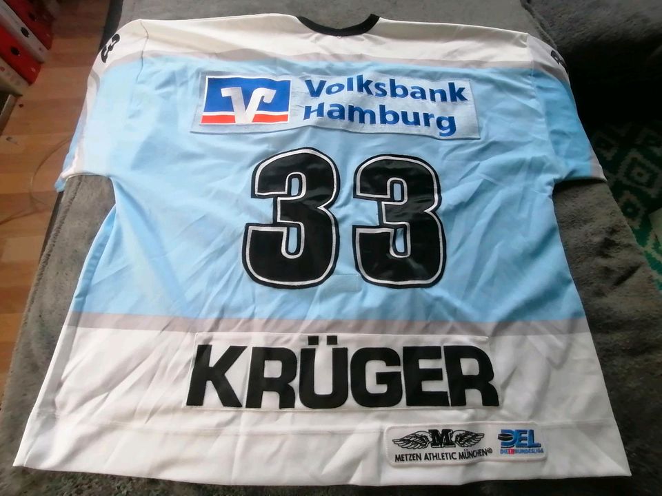 Game Issued Jersey in Bad Neustadt a.d. Saale