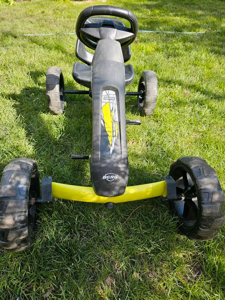 BERG Reppy Raptor Gokart mit Soundbox in Hamburg