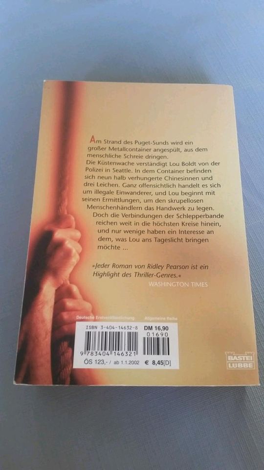 Das erste Opfer Ridley Pearson Buch Thriller in Emsbüren
