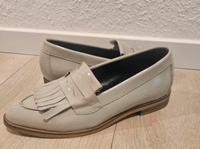 Cox Leder Loafer Flats beige Schuhe 39 made in portugal Nordrhein-Westfalen - Mönchengladbach Vorschau
