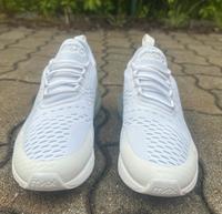 NIKE Nike Kinder Air Max 270 EU 39 Bayern - Taufkirchen München Vorschau