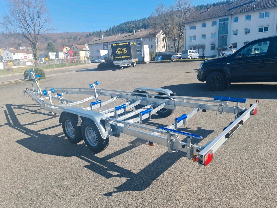 3500 kg BA 3500 L TpV Böckmann Bootstrailer **Boote bis 8,60 m** in Mosbach